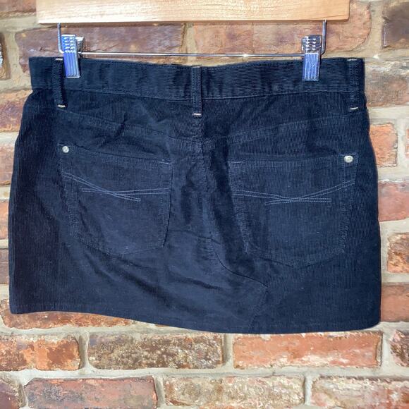 Gap Black Corduroy Mini Skirt Women's Size 26/2 - Picture 3 of 5